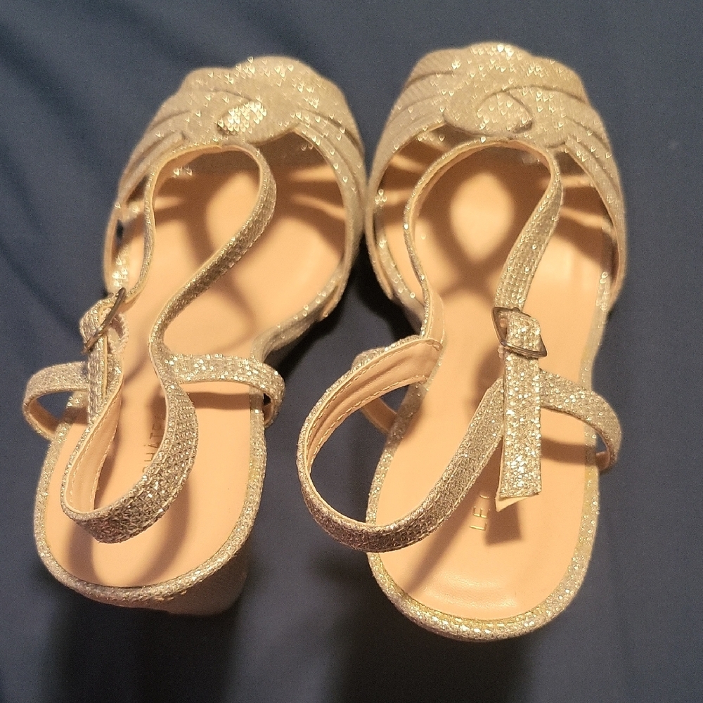 Elegant Glitter Sandals